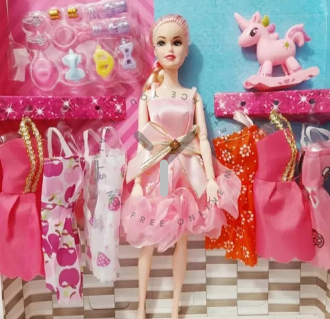 lovely-barbie-doll-set-toys-big-0